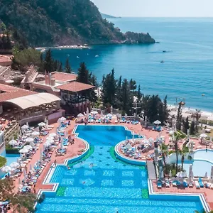 Liberty Lykia 5* Oludeniz